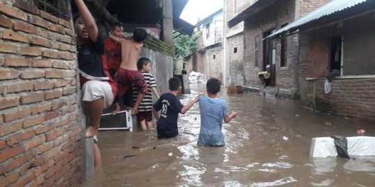 Curah Hujan Tinggi Picu Banjir 9 Desa di Sumbawa, 3.532 Jiwa Terdampak