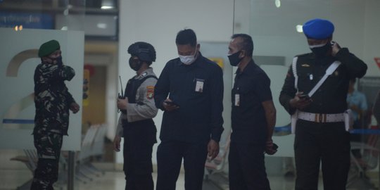 Suasana Posko Crisis Center Sriwijaya Air Seusai Pesawat Hilang Kontak