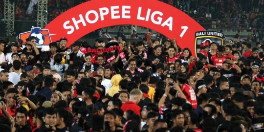 Suporter: Kenapa Sepak Bola di Indonesia Tidak Boleh Digelar?