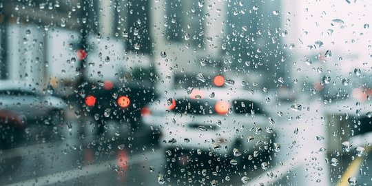 Prakiraan Cuaca BMKG, Jakarta Mayoritas Hujan, Kepulauan Seribu Berawan