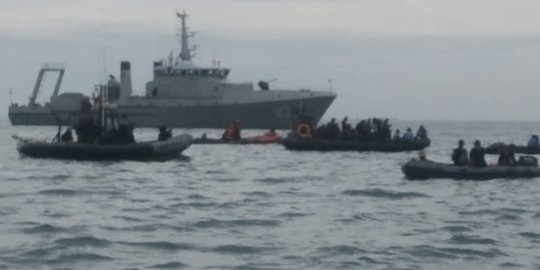 Relawan dari Indonesia Rescue Diver Team Ikut Bantu Pencarian Sriwijaya Air SJ-182