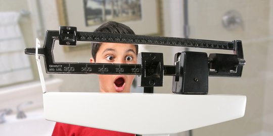 6 Hal yang Berisiko Membuat Anak Jadi Obesitas