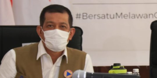 Cegah Longsor, Doni Monardo Minta Warga Tanam Pohon di Tanah Miring