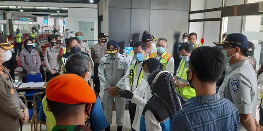 Mensos Bantu Trauma Healing dan Pencairan Asuransi untuk Keluarga Korban Sriwijaya