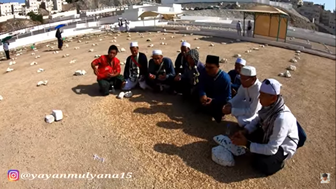 makam istri pertama nabi muhammad