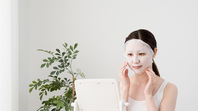 ilustrasi sheet mask