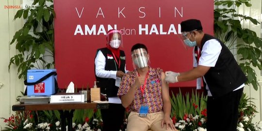 Daftar Penerima Vaksin Covid-19 di Istana: Dari Presiden, Raffi Ahmad Hingga Pedagang