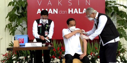 Sosok Dokter yang Menyuntik Vaksin Covid-19 untuk Jokowi