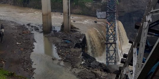 Debit Air Sungai di Jateng Mengganas, Sejumlah Tempat Merasakan Dampak Ini