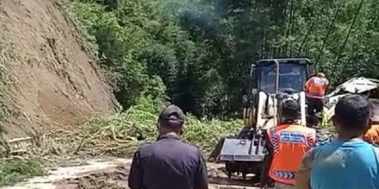 Satu Warga Meninggal Akibat Tertimpa Longsor di Sawangan Magelang