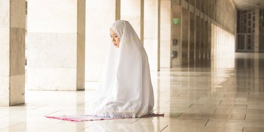 50 Kata-Kata Muhasabah Diri dalam Islam, Bantu Renungkan Segala Perbuatan Buruk