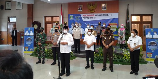 14 Kepala Daerah dan Organisasi di Banten Mengikuti Vaksinasi Covid-19