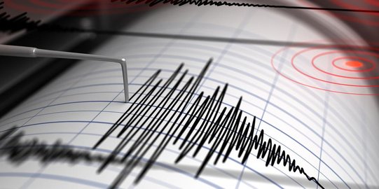 Gempa Magnitudo 5,9 Guncang Majene Sulbar, Warga Berhamburan Keluar Rumah