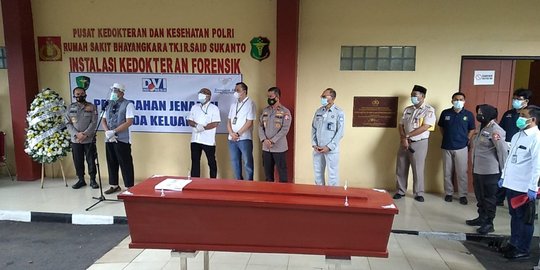 Jenazah Pramugara Sriwijaya Air SJ-182 Okky Bisma Diserahkan ke Keluarga