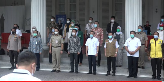 Buka Program Vaksinasi Covid-19 di Jakarta, Anies Ingatkan Warga Tetap Jaga Prokes