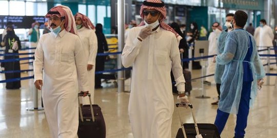 Arab Saudi Larang Warganya Pergi ke 12 Negara Tanpa Mengajukan Izin