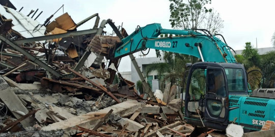 Sembako, BBM hingga Genset Dibutuhkan Warga & Petugas Evakuasi Korban Gempa Sulbar