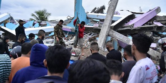 Pemerintah Tetapkan Status Tanggap Darurat Gempa Sulbar, Bantuan Rp4 M Dikucurkan