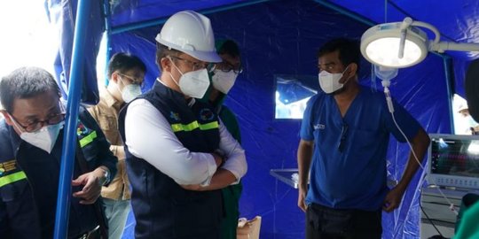 Tinjau Wilayah Gempa di Sulbar, Menkes Budi Janji Penuhi Kebutuhan Medis