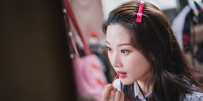 Intip 12 Produk Kecantikan yang Dipakai Moon Ga-young di Drama True Beauty