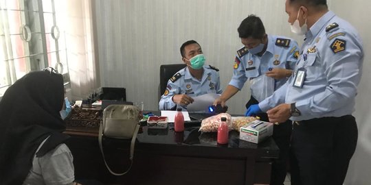 Petugas Gagalkan Penyelundupan Sabu ke Lapas Semarang