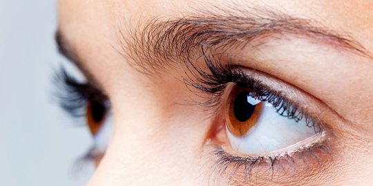 Cara Menghilangkan Mata Minus Secara Efektif, Hindari Kondisi Semakin Parah
