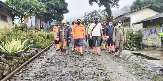 Kontur Tanah Labil, Wabup Bogor Minta Pengungsi Sementara Tak Kembali ke Rumah