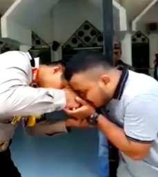 cara jenderal polri menolak ini bikin salut