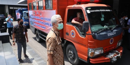 Lepas Relawan dan Kirimkan Bantuan ke Sulbar, Ini Pesan Gubernur Ganjar Pranowo