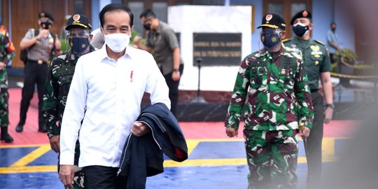 Istana Tepis Kabar Jokowi Pilih Komjen Sigit Karena Faktor Kedekatan