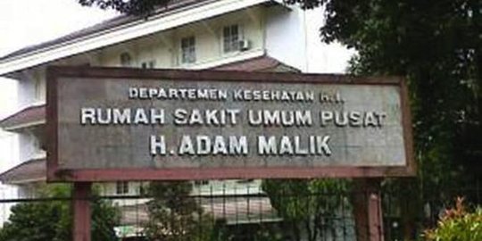 Tim Medis RSUP H Adam Malik Masih Berusaha Pisahkan Kembar Siam Adam dan Aris