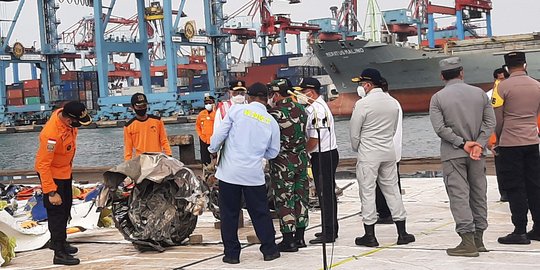 Hari ke-12 Pencarian Sriwijaya Air, Tim SAR Hanya Kumpulkan Satu Kantong Jenazah