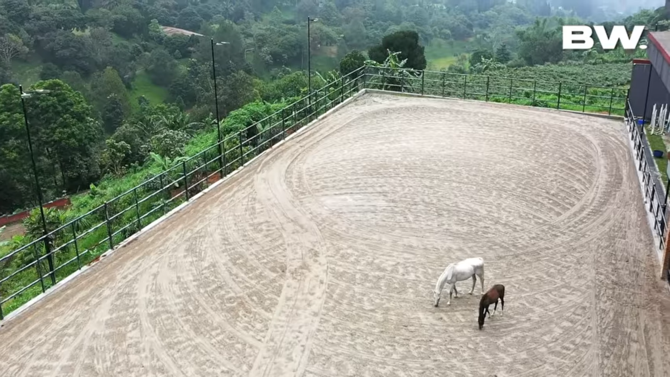 rumah cicit pahlawan cut meutia