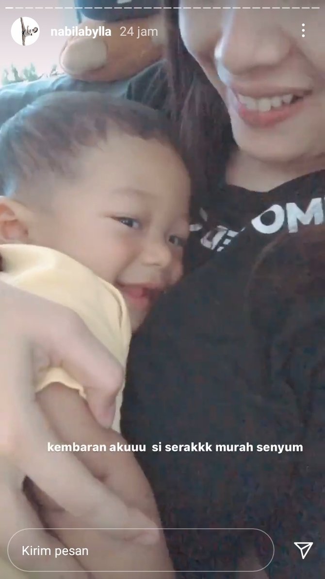 nabila putri dan sang anak