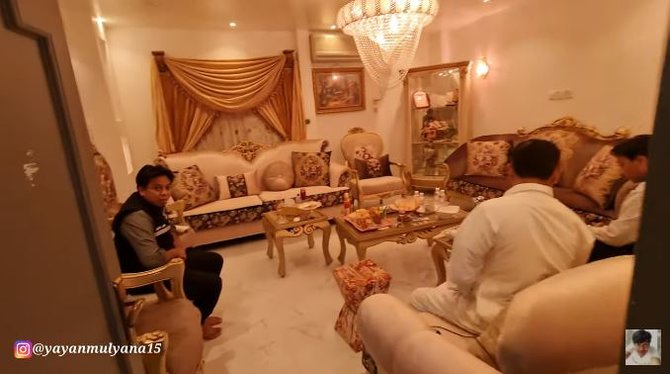 rumah polisi arab saudi ada bendera indonesia