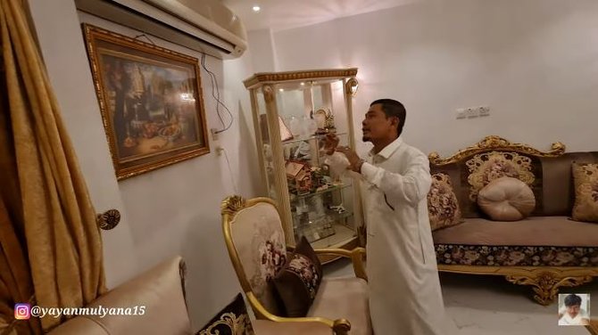 rumah polisi arab saudi ada bendera indonesia