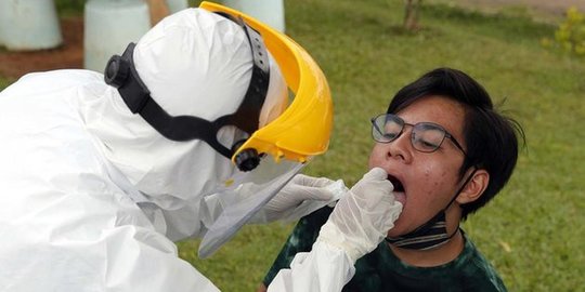 Pemain Dari Jendela SMP Jalani Swab Test, Ini Potret Ekspresi Kocak Mereka