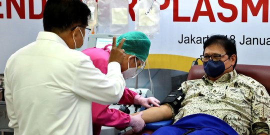 Airlangga Sebut Jumlah Plasma Darah di PMI Masih Sedikit