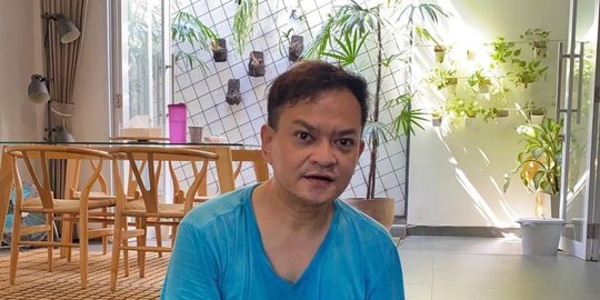 Intip Rumah Hedi Yunus yang Nyaman dan Asri, Ada Ruang Khusus buat Konser Virtual