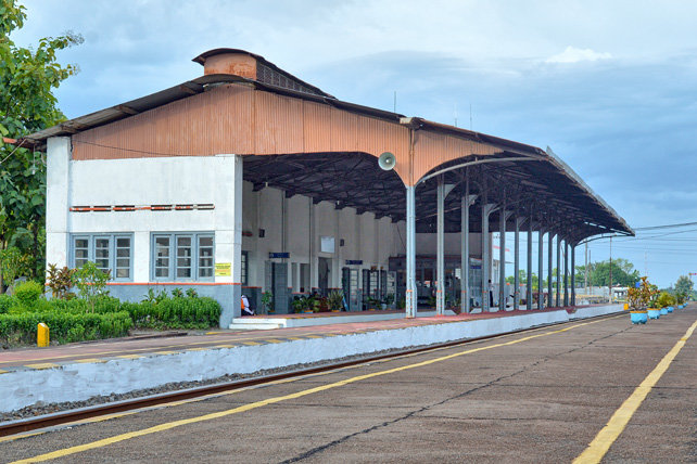 stasiun kecil jogja solo