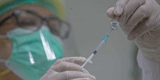 Menkes Budi Kapok Pakai Data Kemenkes Untuk Program Vaksinasi Covid-19