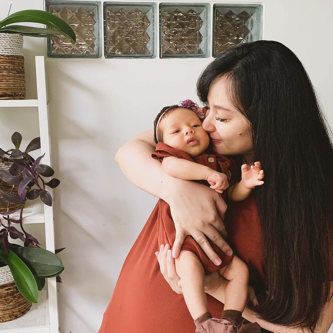asmirandah dan sang anak