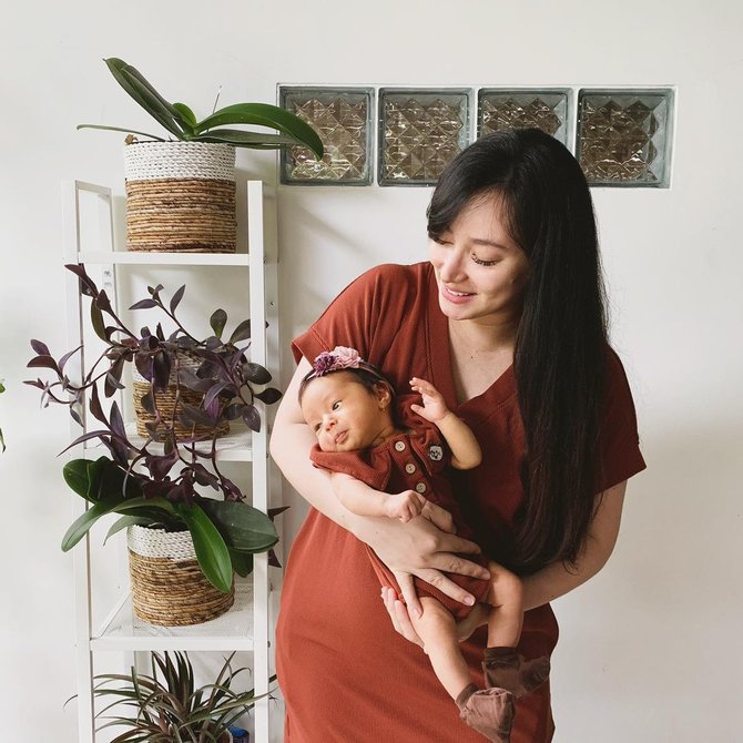 asmirandah dan sang anak