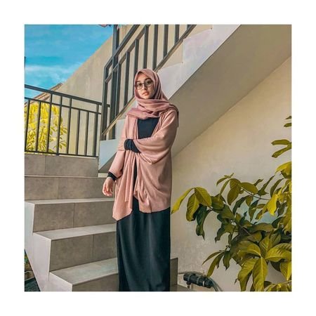 maya nabila