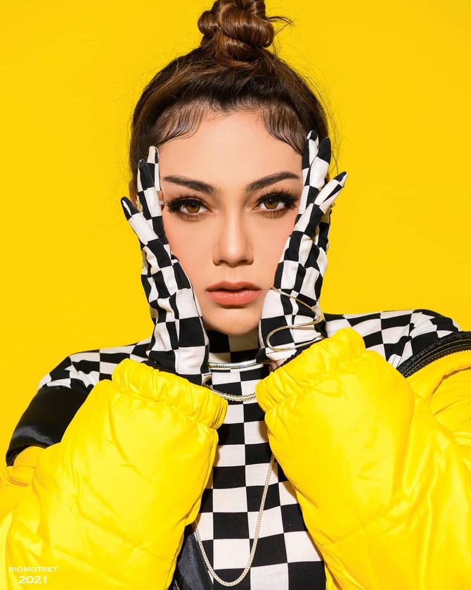 celine evangelista