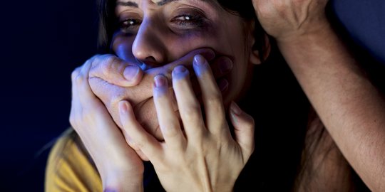 Bisnis Tak Ditepati, WN Irak Tusuk 'Wanita' Kenalan yang Ternyata Transgender