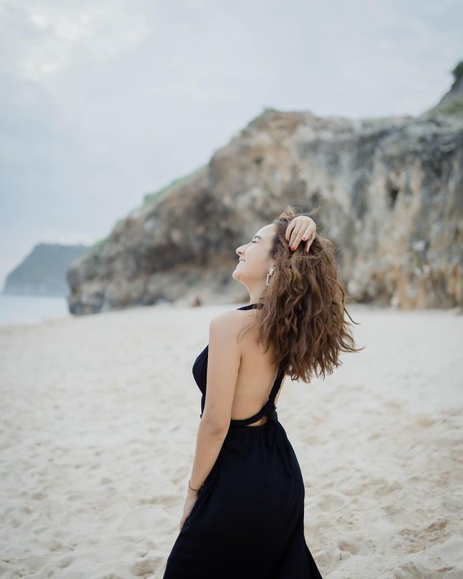 naomi zaskia