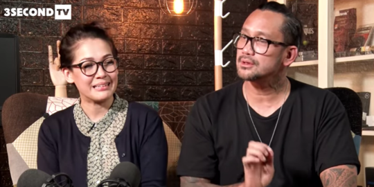 Bukti Cinta, Deretan Artis Indonesia Ini Punya Tato Wajah Pasangan di Tubuhnya
