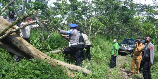 Antisipasi Gunung Raung Erupsi, Polres Bondowoso Cek Jalur Evakuasi dan Pengungsian