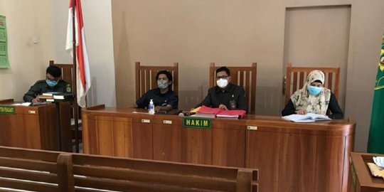 4 Pengeroyok Anggota TNI di Rejang Lebong Dituntut 4,6 dan 7,6 Tahun Penjara